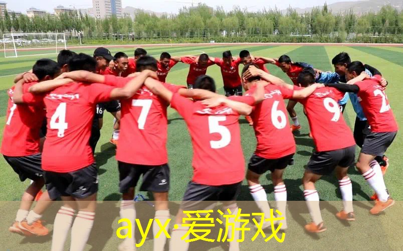 网球拍球线软线还是硬线